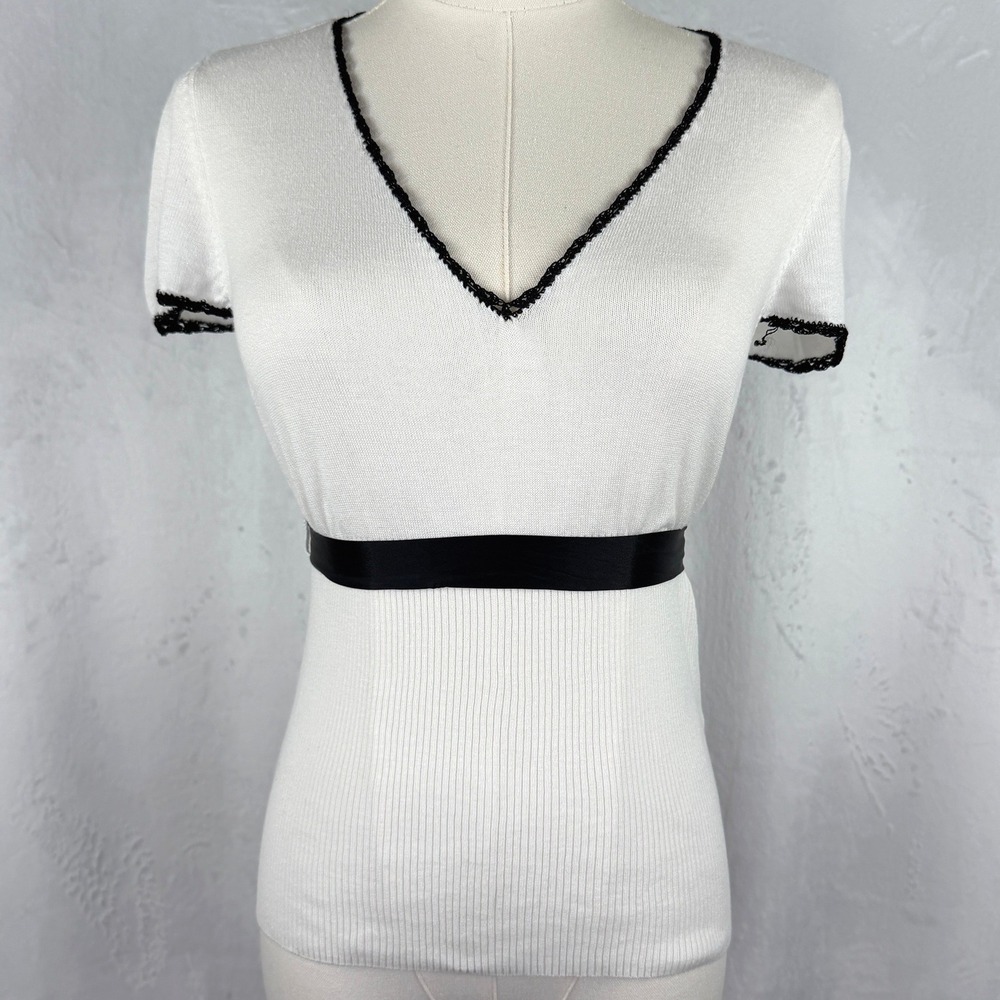 French Girl Balletcore Indie Sleaze Ribbed V Neck Goth Top‎ Coquette Size Small - Picture 1 of 6